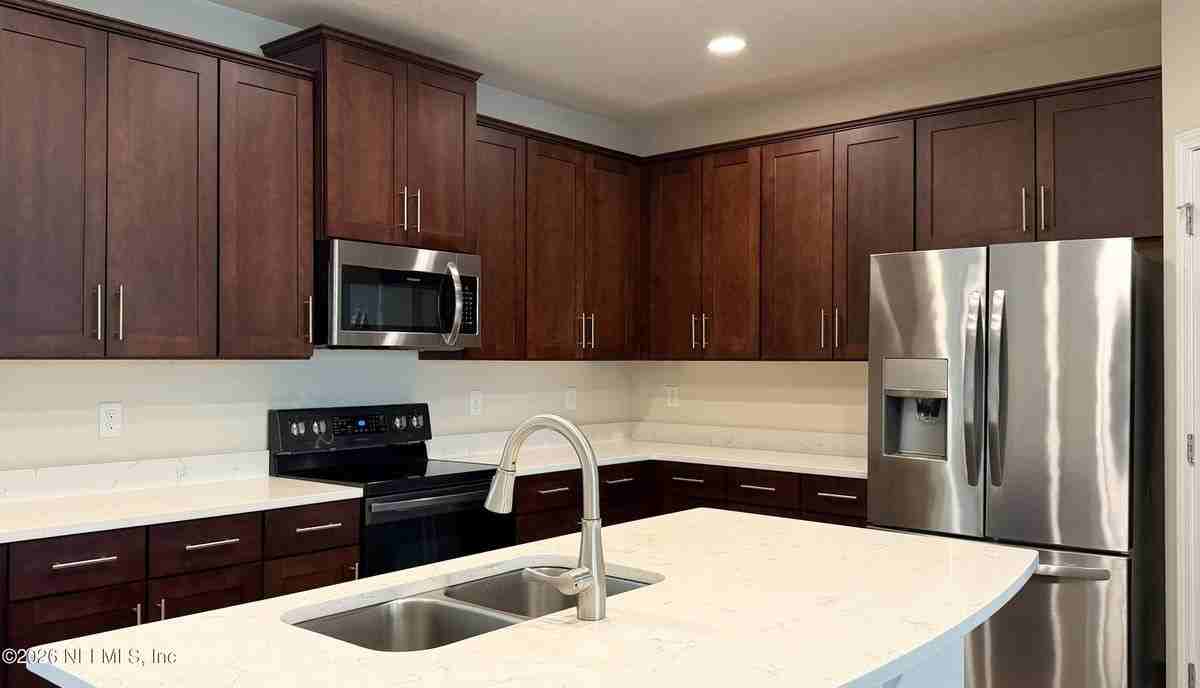 47 Castro Ct - Photo 3 of 19