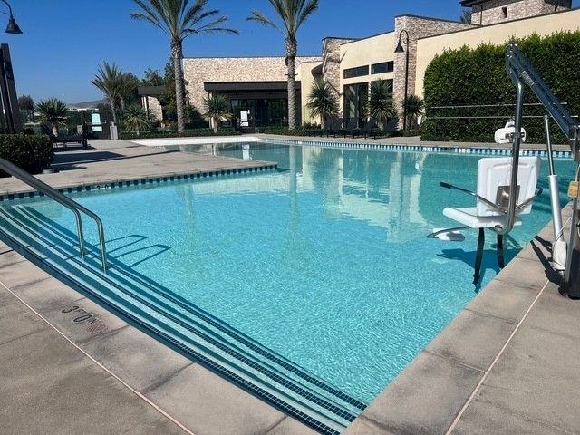 520 Serrano Summit Dr - Photo 2 of 12