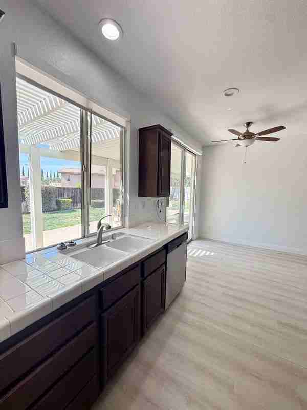 1193 Woodburn Cir - Photo 6 of 23