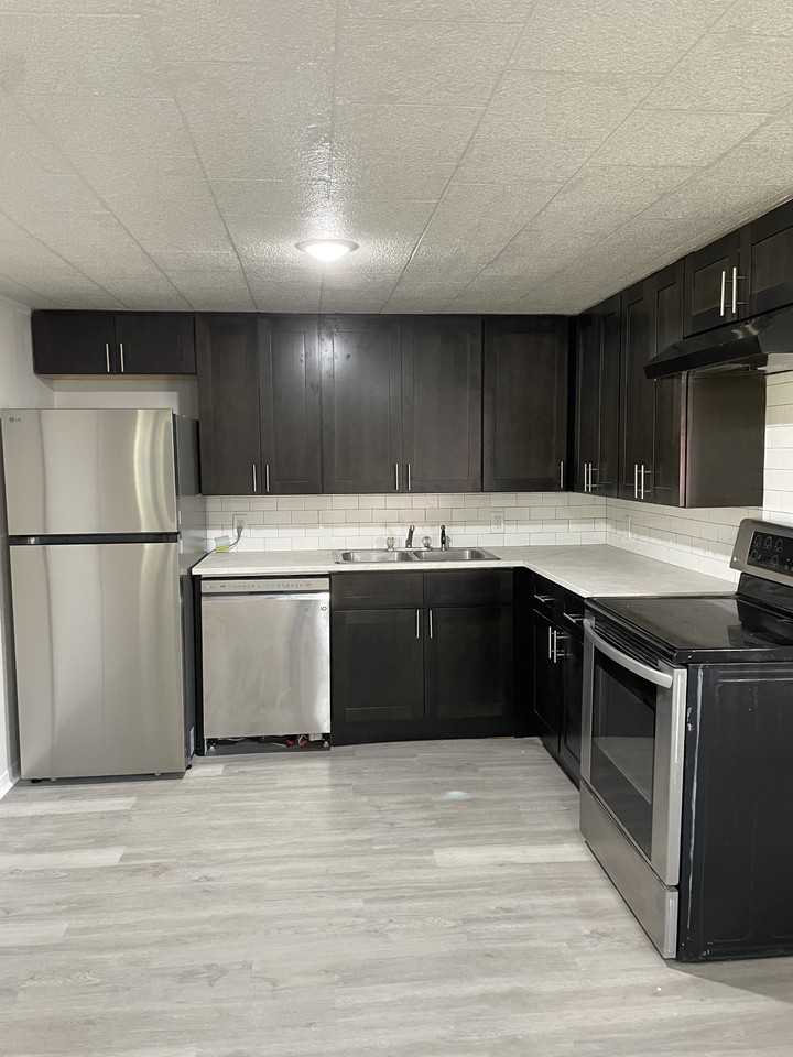 127 Daisy Ln - Photo 2 of 7