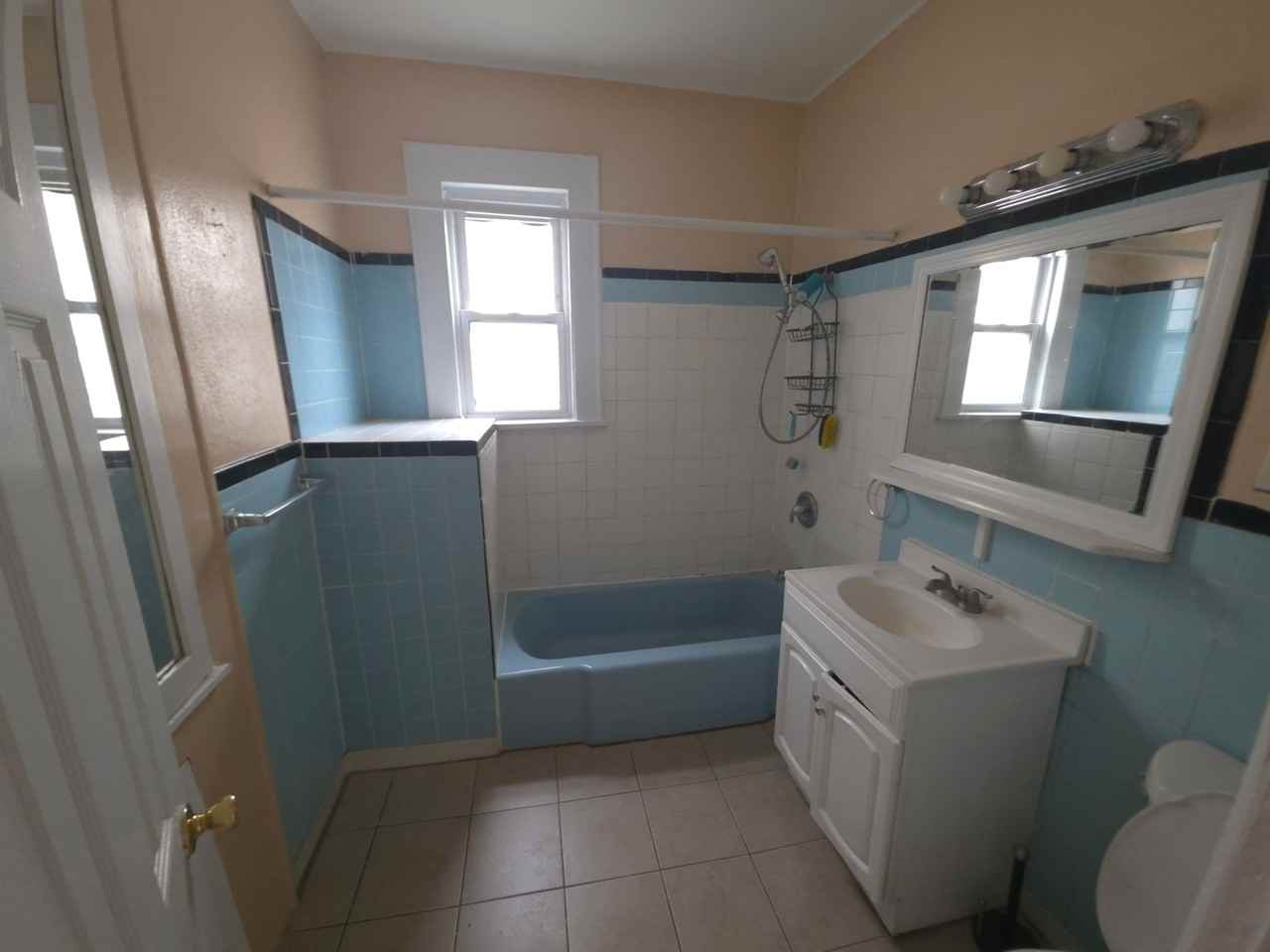 326 Lenox Ave #324 - Photo 4 of 5