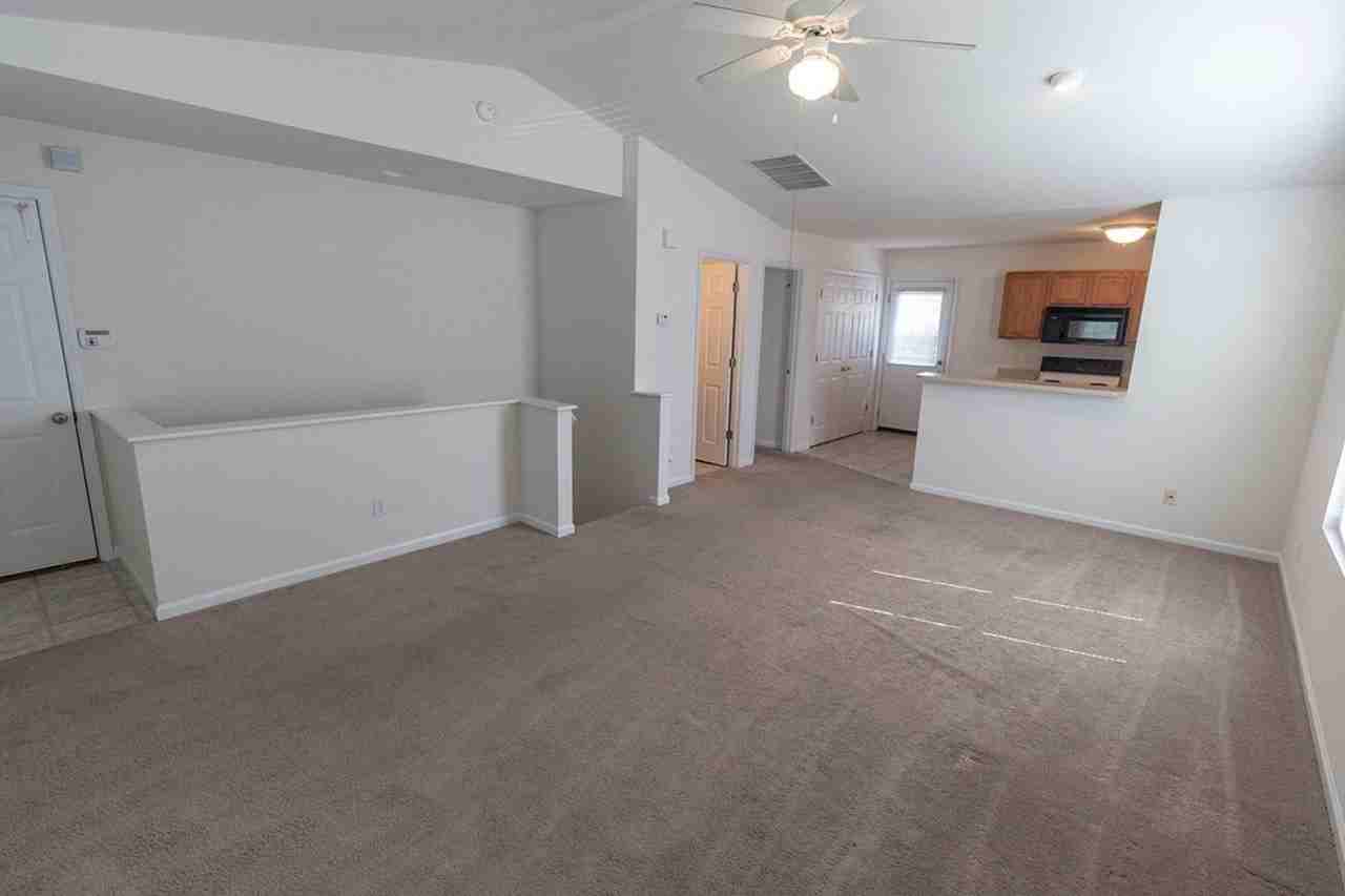 3324 St Charles Rd - Photo 4 of 37