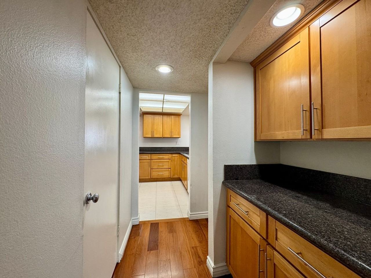 402 S Garfield Ave #15 - Photo 4 of 22