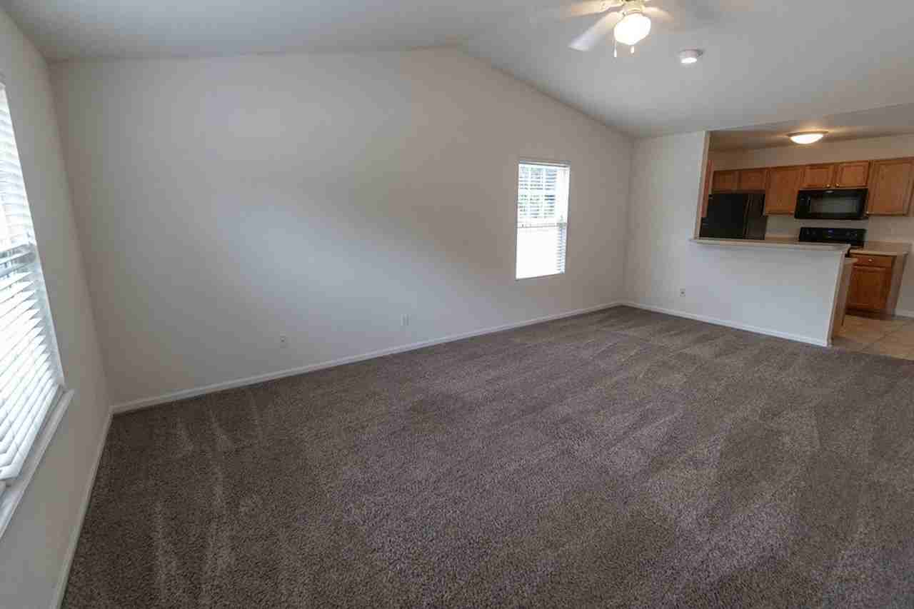 3300 St Charles Rd - Photo 2 of 31