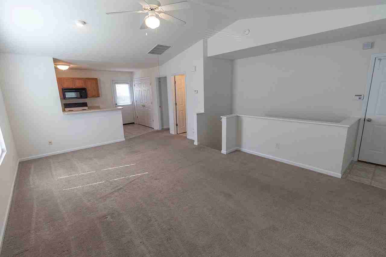 3406 St Charles Rd - Photo 3 of 33