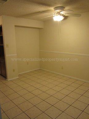 1914 Crooked Ln - Photo 3 of 12