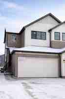 featured image of 4846 Cawsey Terr Sw