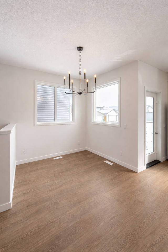 Chappelle Duplex – 3 Bed | 2.5 Bath with Double Garage - Photo 4 of 12