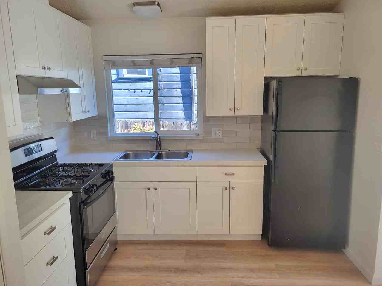 3311 Martin Luther King Jr Way #B - Photo 4 of 14