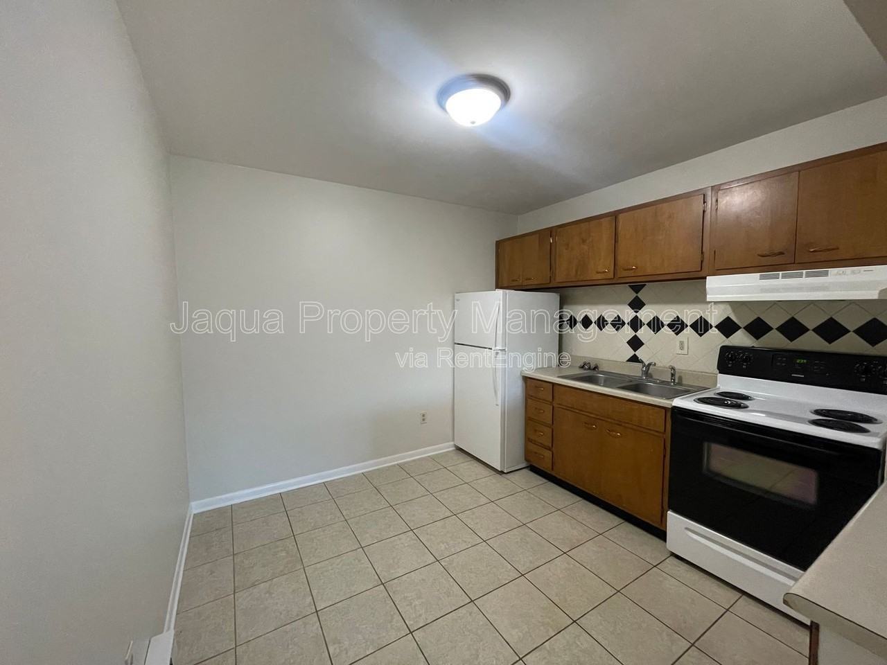 722 W Kilgore Rd #203 - Photo 2 of 11