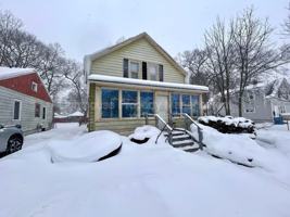 featured image of 2417 Reynolds St #2