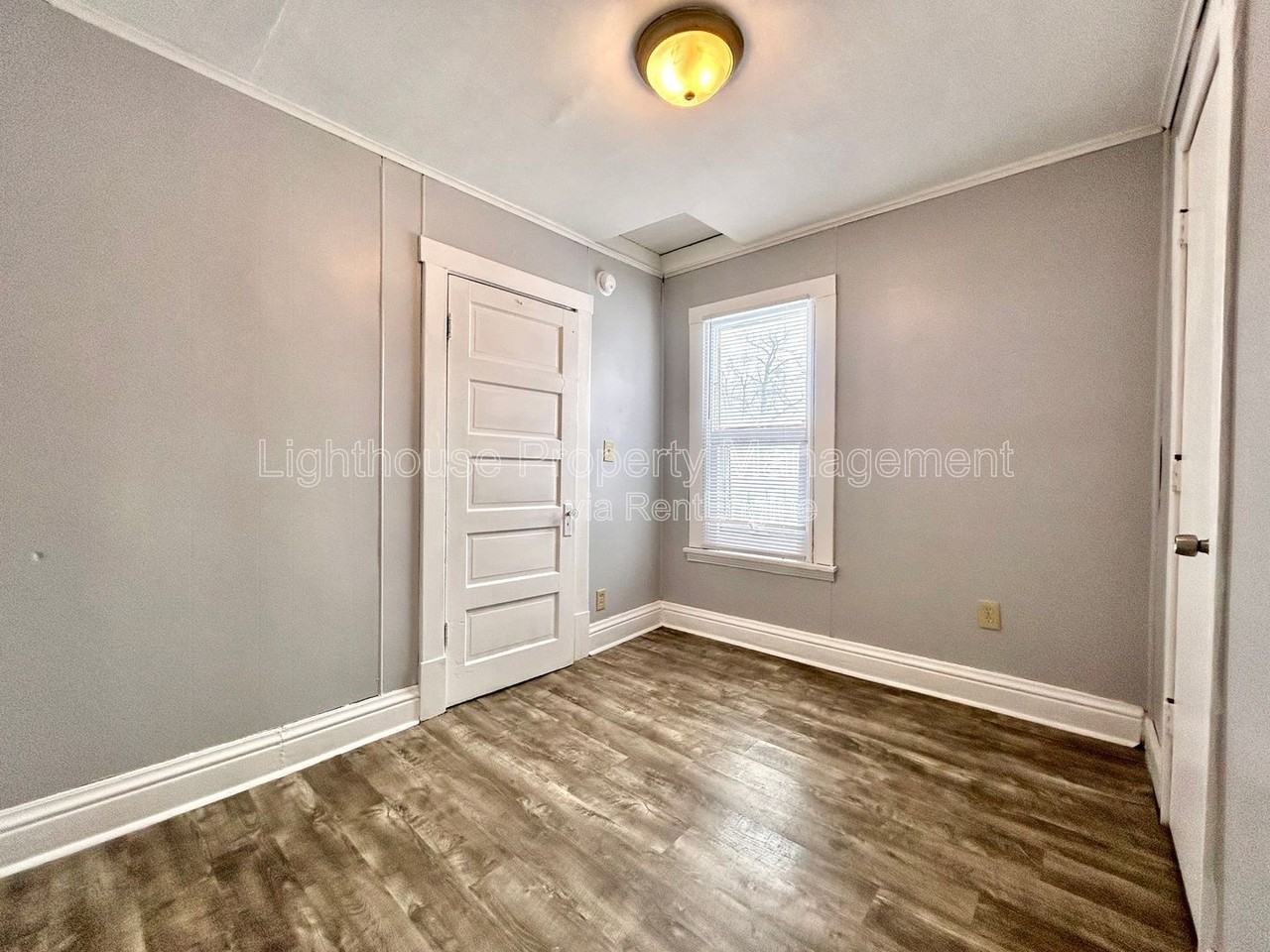 2417 Reynolds St #2 - Photo 7 of 12