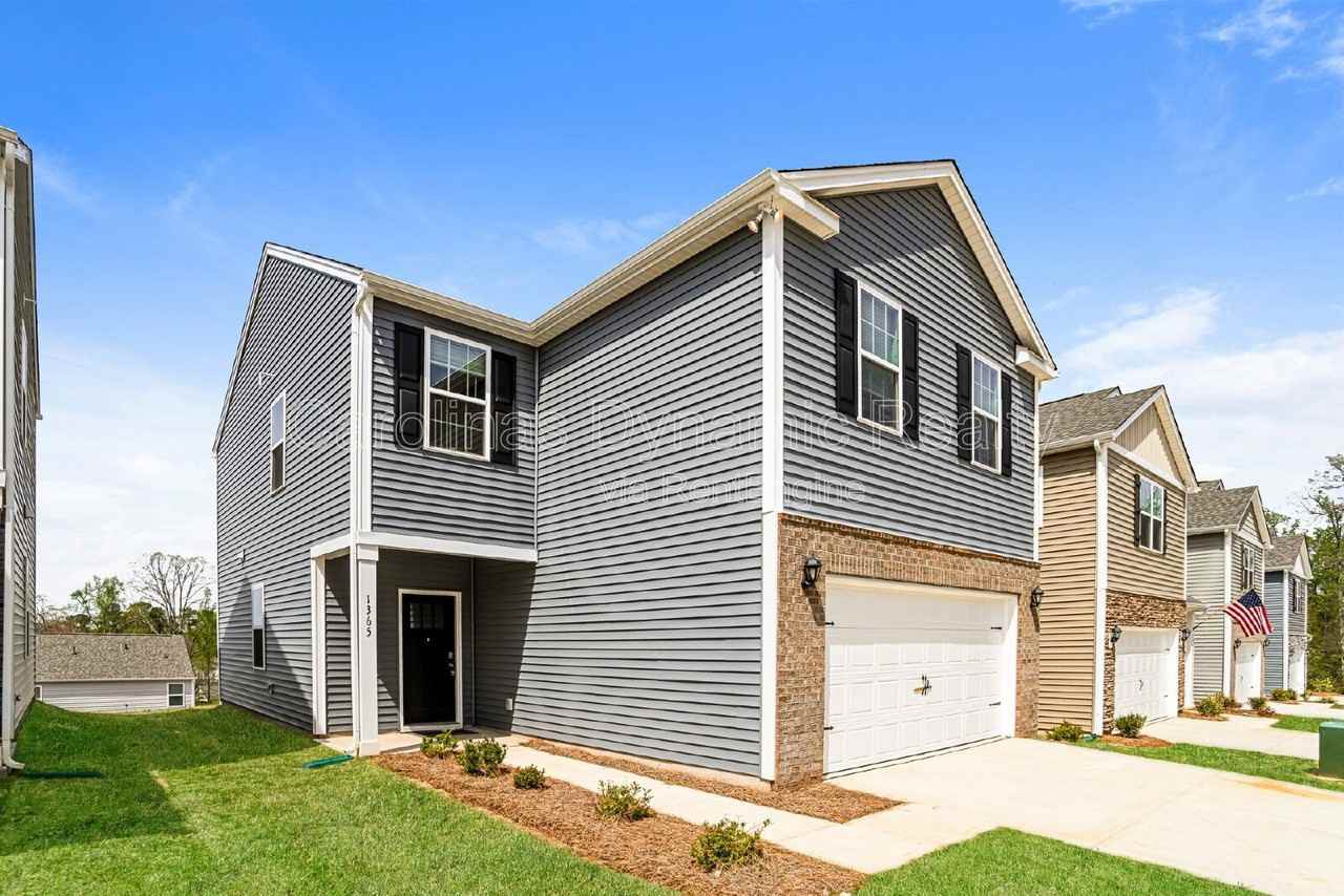 1365 37th Avenue Ln Ne - Photo 2 of 33