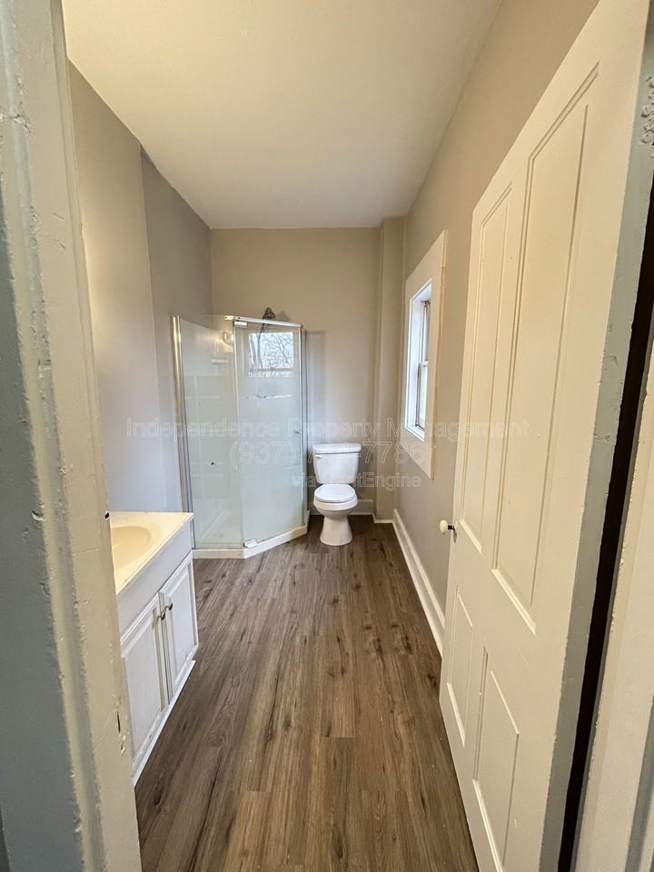 815 S Main St - Photo 7 of 10