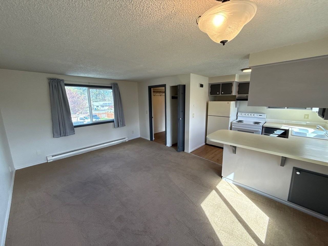 2683 12th Pl Se - Photo 3 of 16