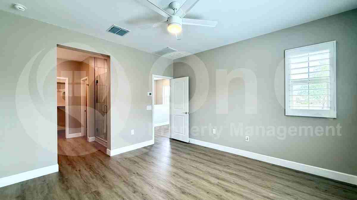 779 E Rojo Way #104 - Photo 3 of 20