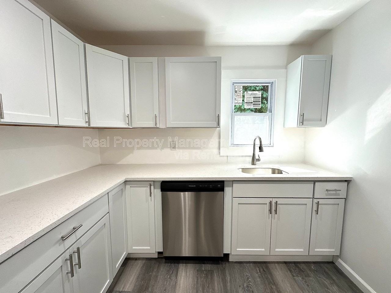 6184 Poketa Rd - Photo 3 of 14