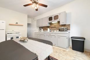 320 Greenfield Ave - Photo 1 of 1