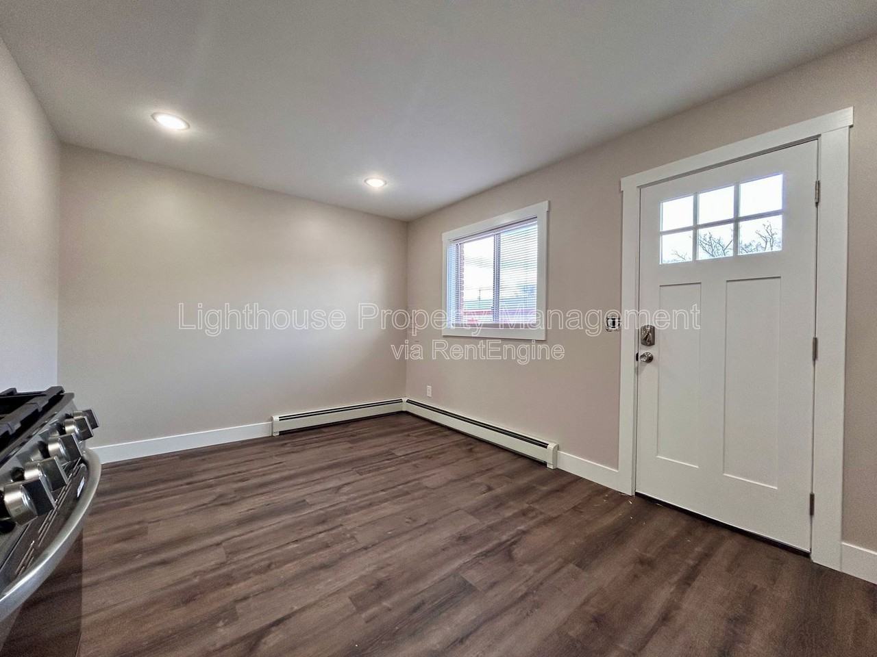 2874 Taft Ave Sw #2 - Photo 5 of 28