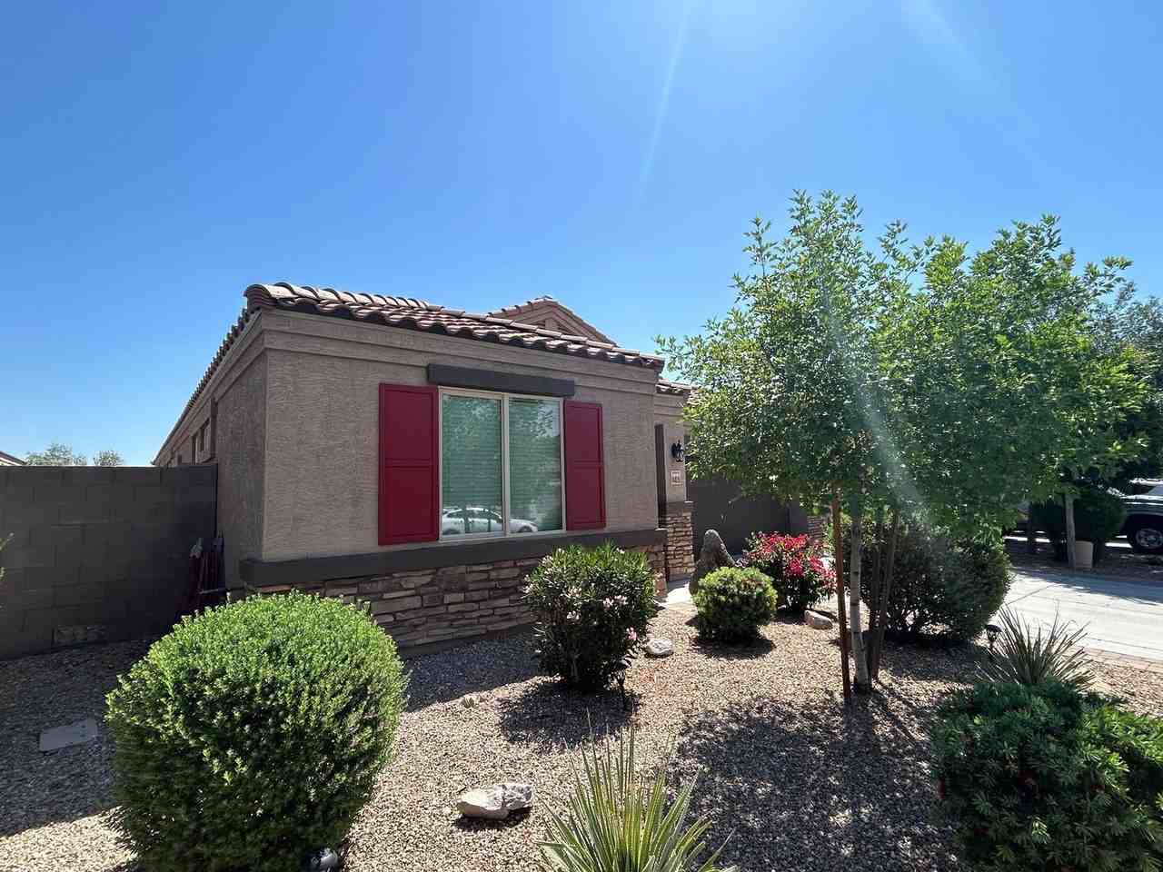 14825 N 171st Dr - Photo 3 of 24