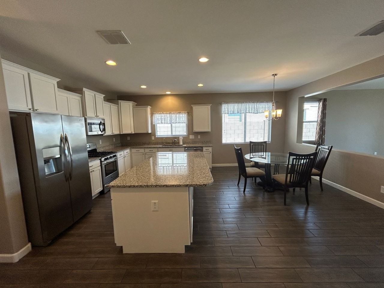 14825 N 171st Dr - Photo 5 of 24