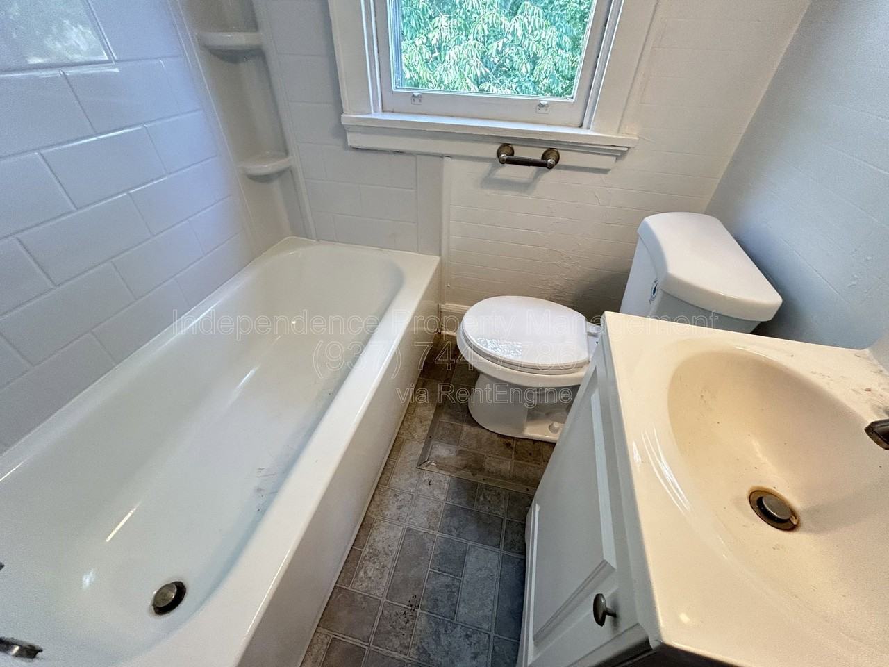 5563 Bosworth Pl #2 - Photo 3 of 9