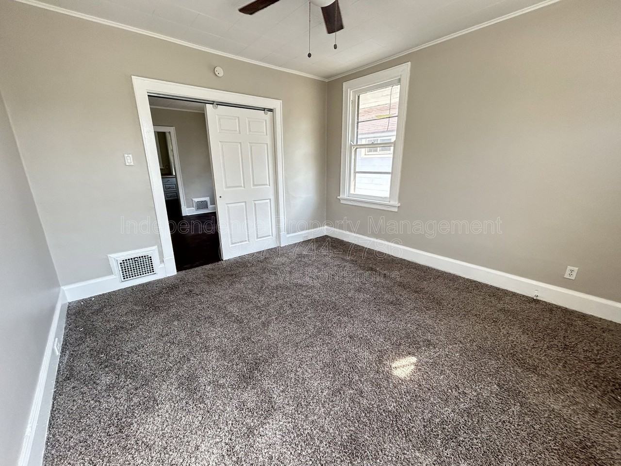 5563 Bosworth Pl #2 - Photo 4 of 9