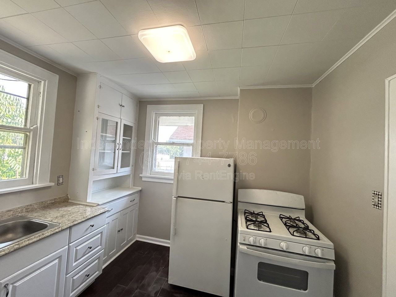 5563 Bosworth Pl #2 - Photo 7 of 9