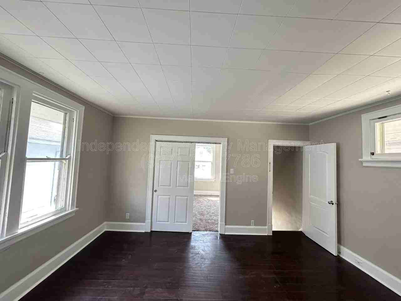 5563 Bosworth Pl #2 - Photo 2 of 9