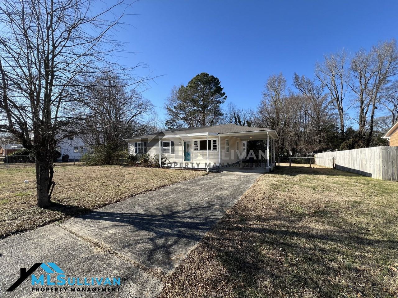 2408 Otis St - Photo 4 of 31