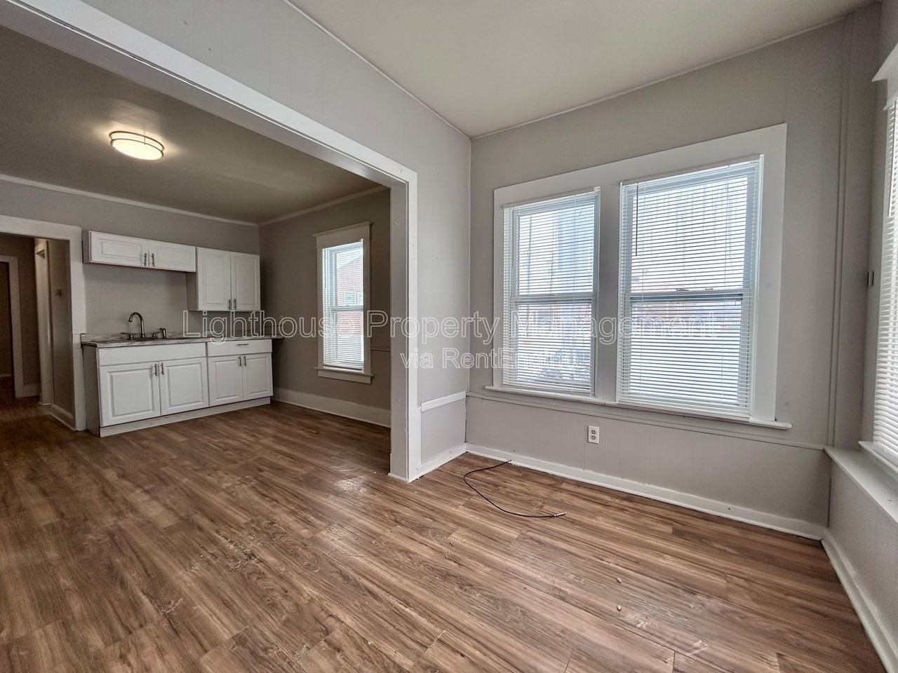 2513 Sanford St #1 - Photo 6 of 14