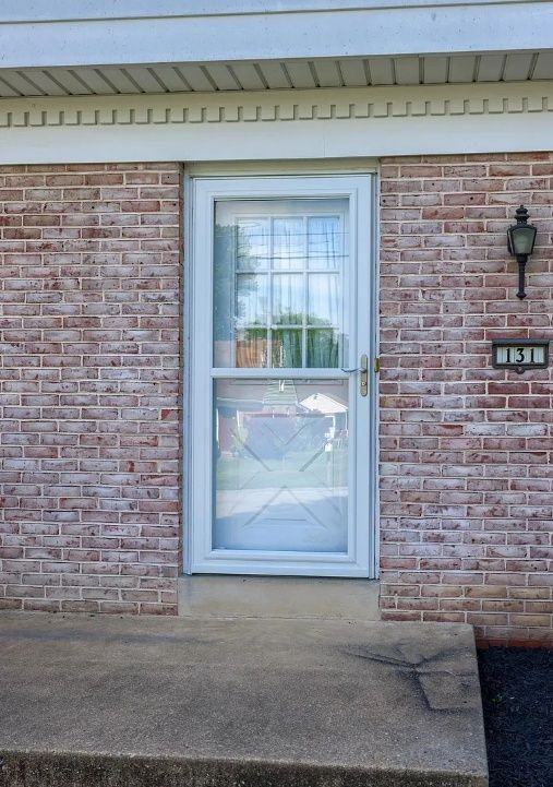 131 Highview Dr - Photo 4 of 23