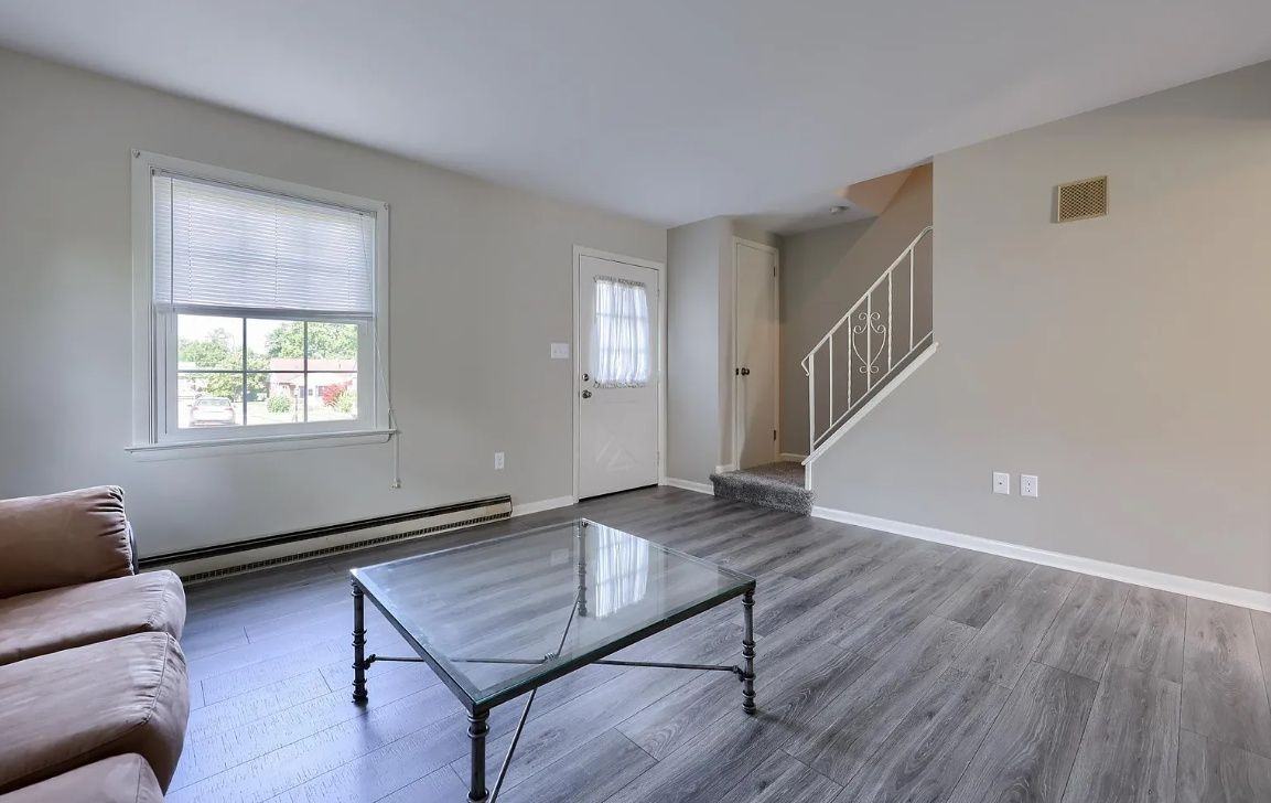 131 Highview Dr - Photo 7 of 23