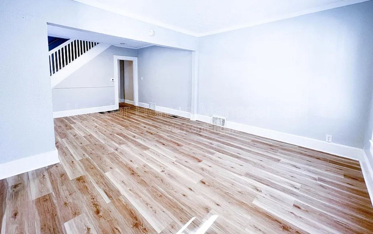 431 N Colorado Ave - Photo 2 of 10