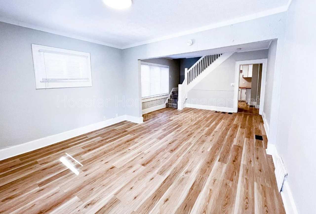 431 N Colorado Ave - Photo 3 of 10