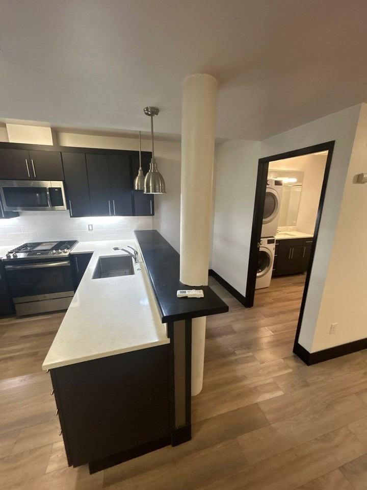 160 Liberty St Ne #M30 - Photo 4 of 11