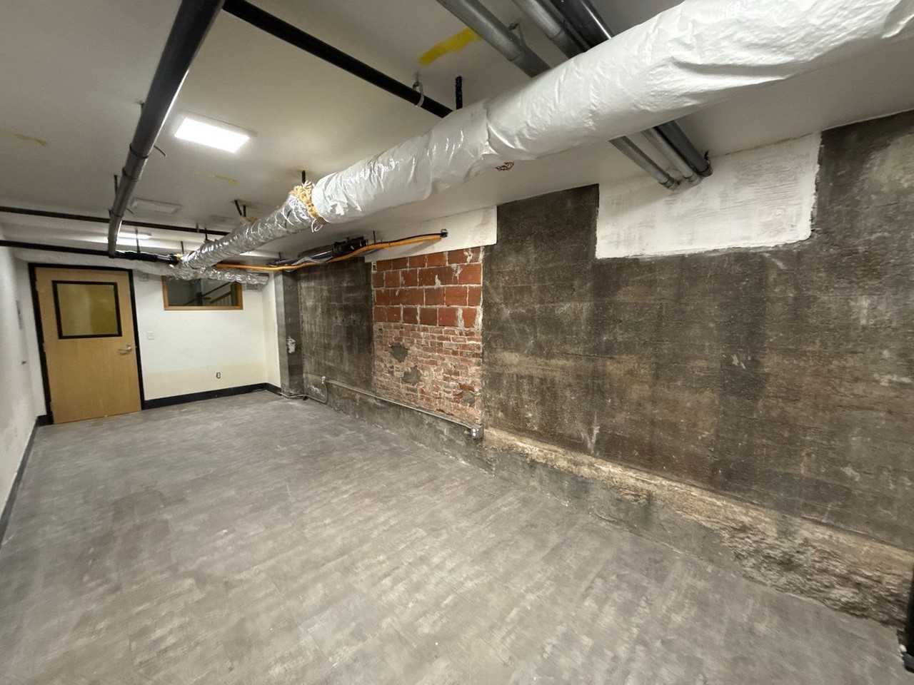 160 Liberty St Ne #B38 - Photo 2 of 24