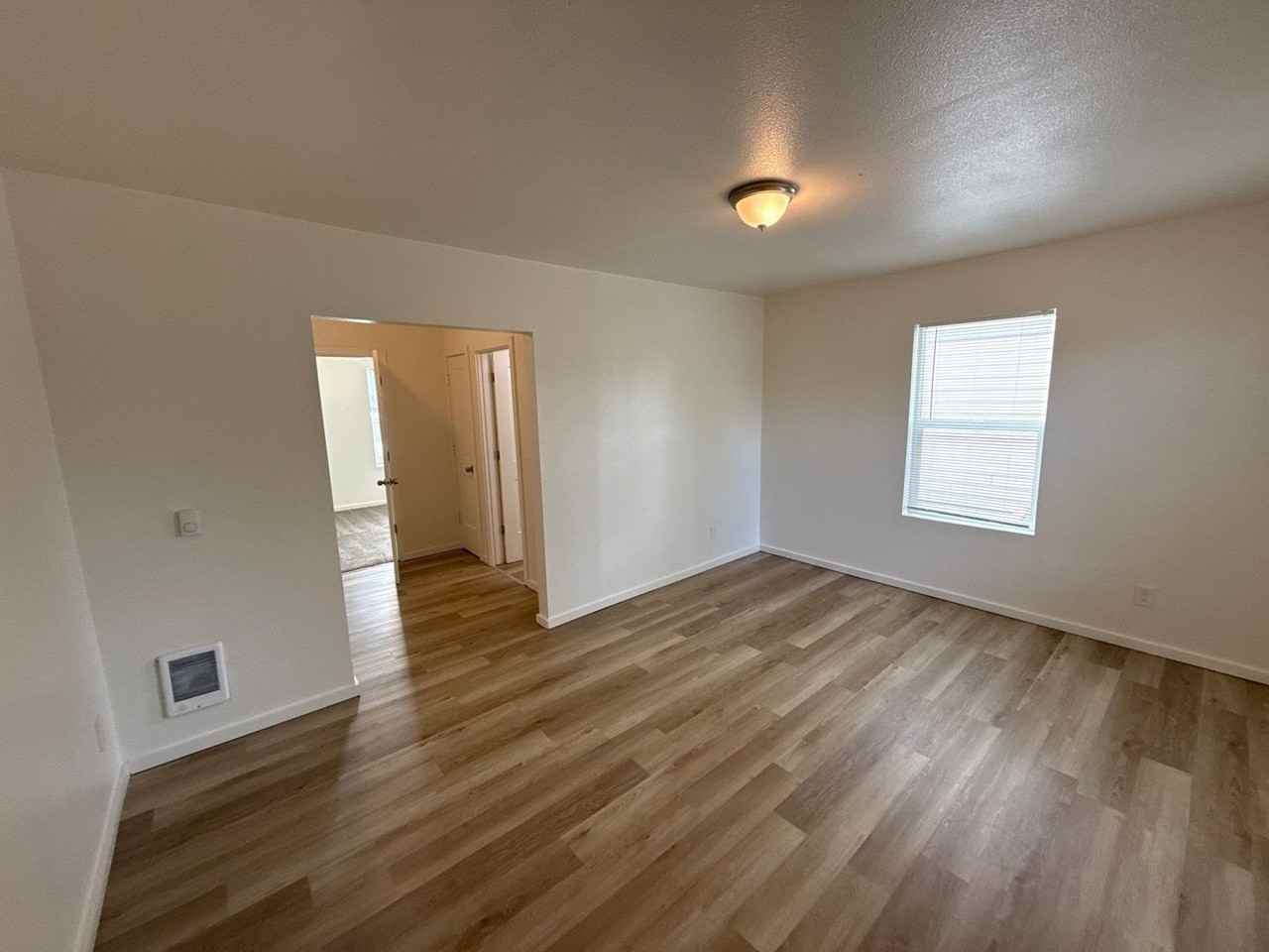 1390 Liberty St Ne - Photo 3 of 30