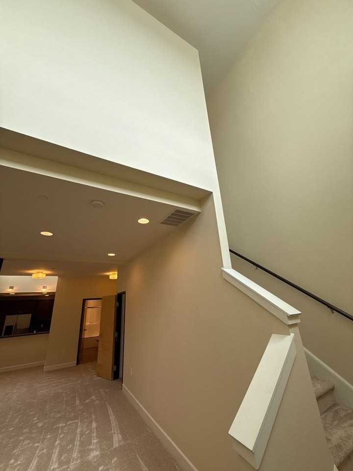 160 Liberty St Ne #305 - Photo 7 of 39