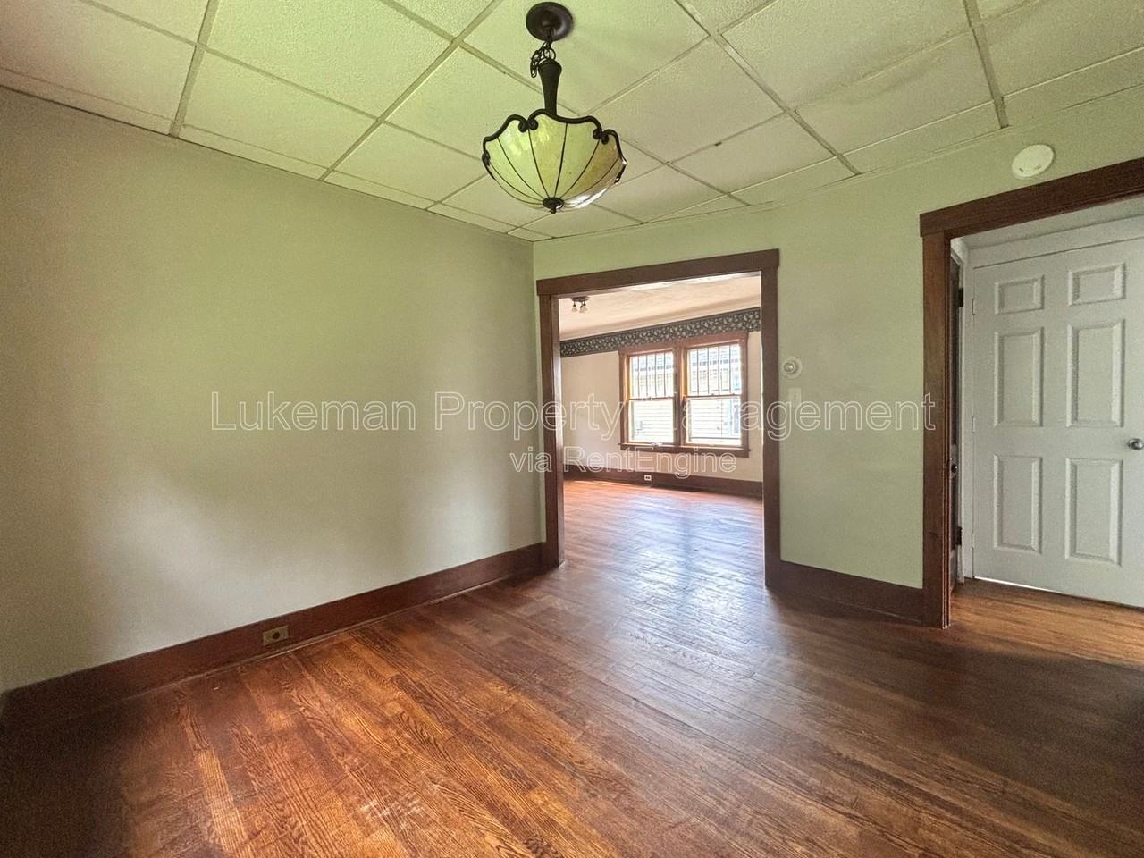 819 Hoffman Ct - Photo 5 of 17