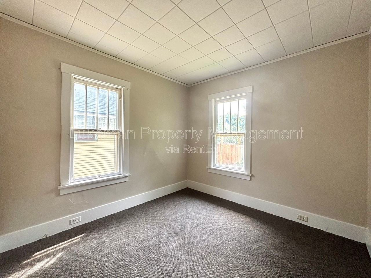 819 Hoffman Ct - Photo 7 of 17