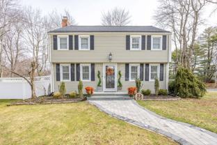 4 Trotwood Dr - Photo 1 of 1