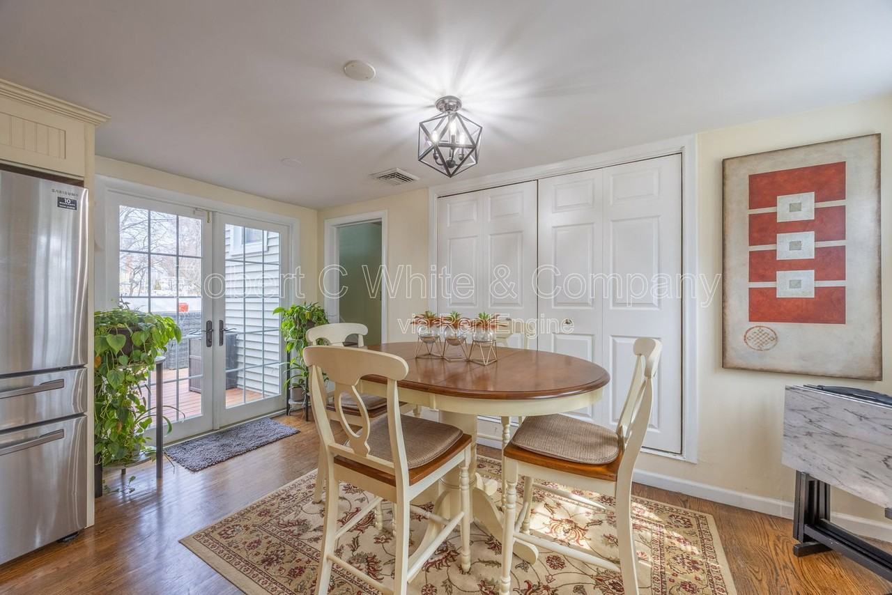 4 Trotwood Dr - Photo 5 of 28