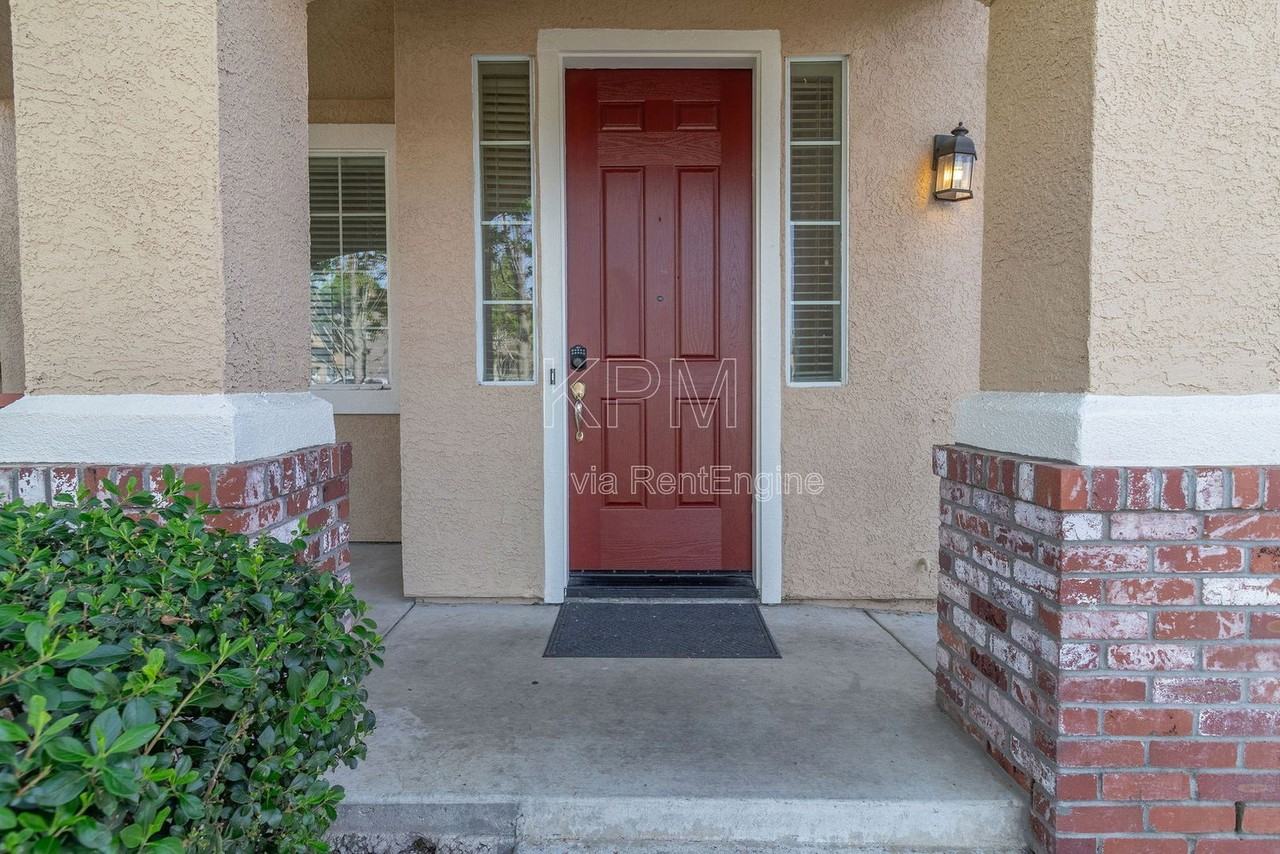 5411 Brook Meadow Ct - Photo 2 of 45