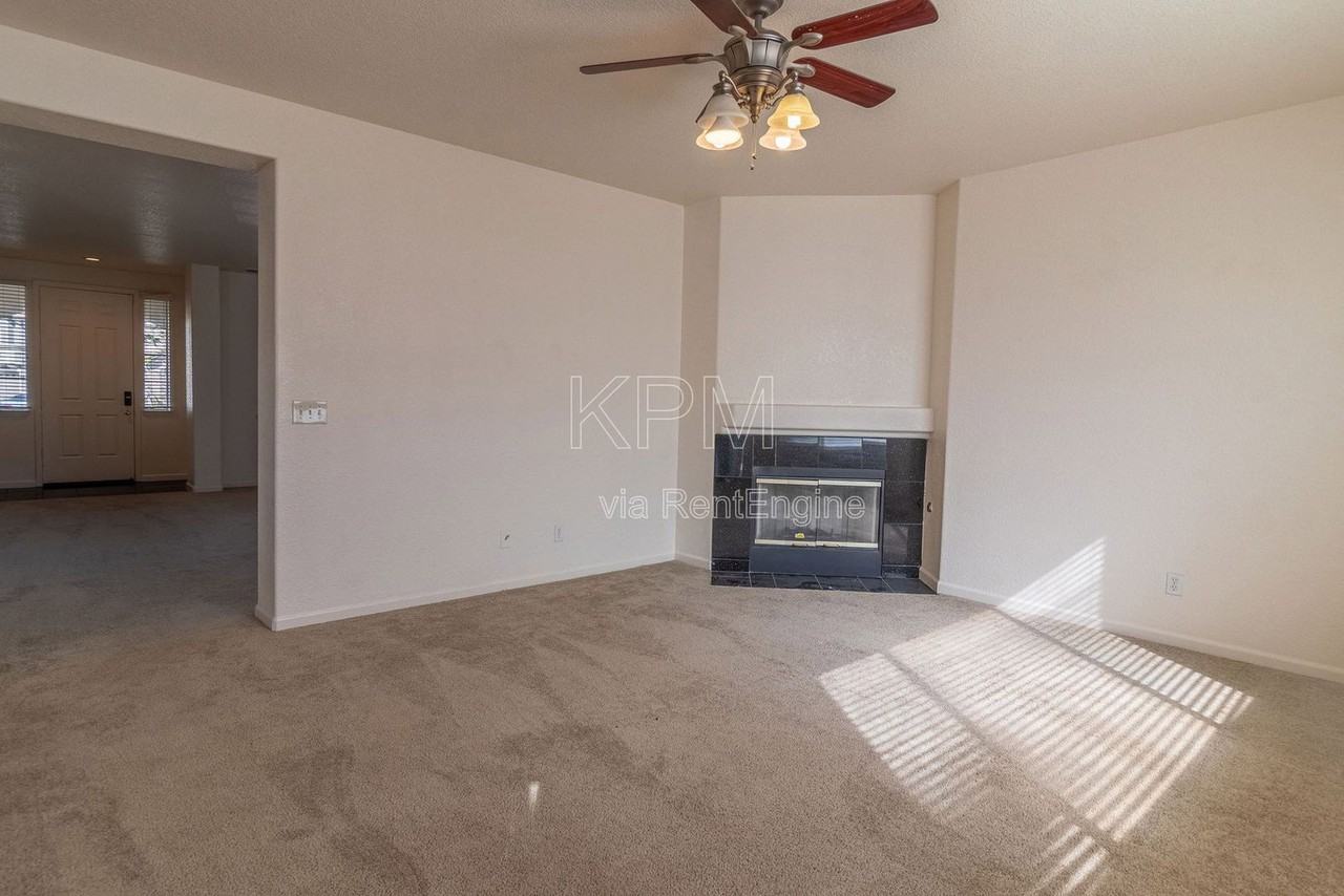 5411 Brook Meadow Ct - Photo 7 of 45