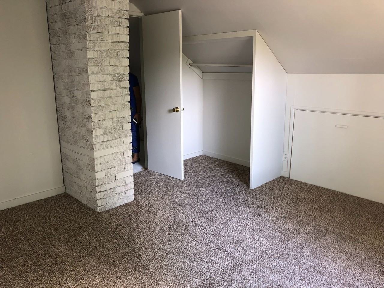 2189 Hilyard St - Photo 3 of 14