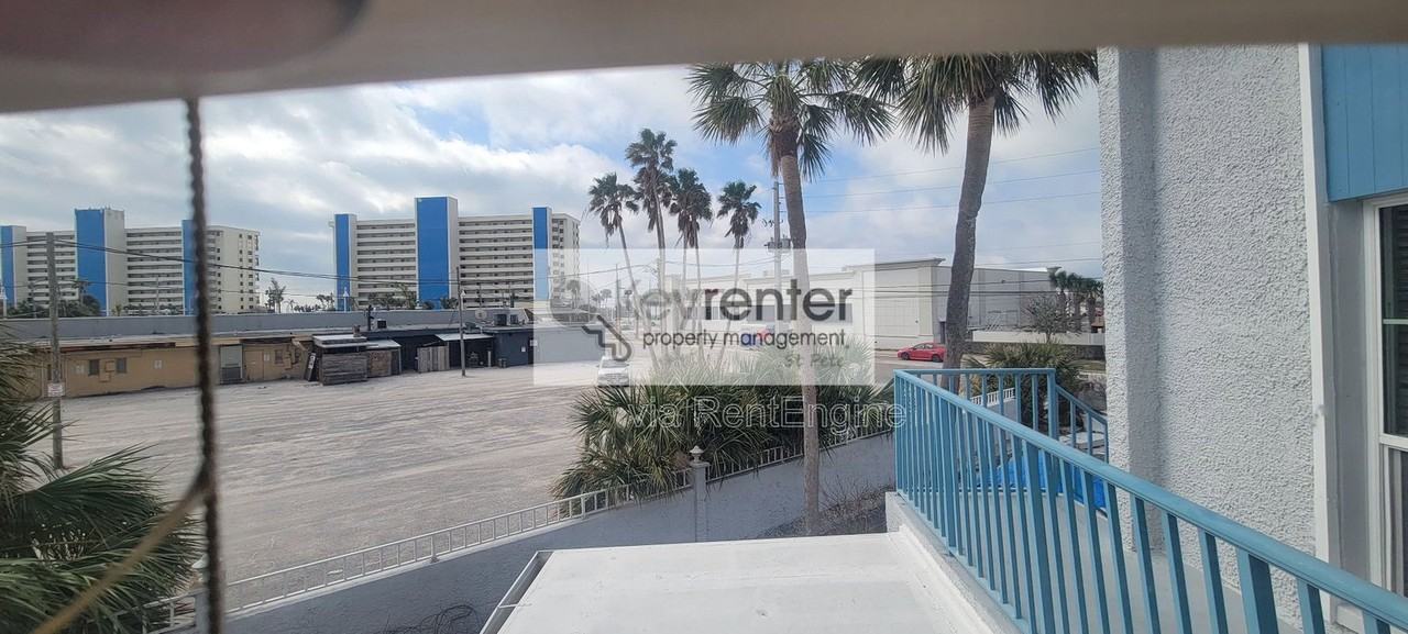151 Medallion Blvd #G - Photo 2 of 20