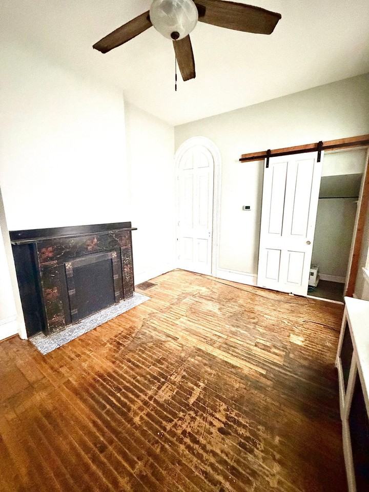 205 E King St #1 - Photo 7 of 13