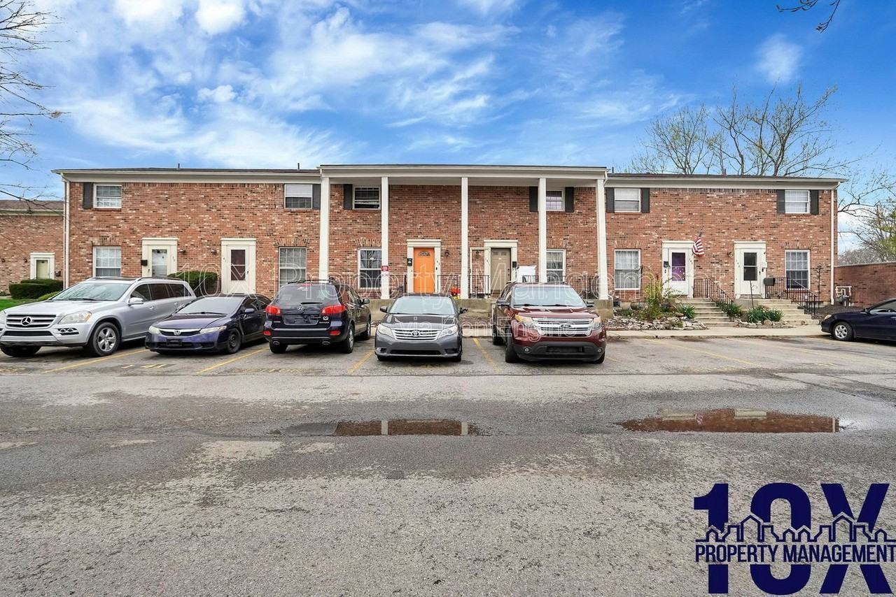 141 Beacon Run W - Photo 2 of 30