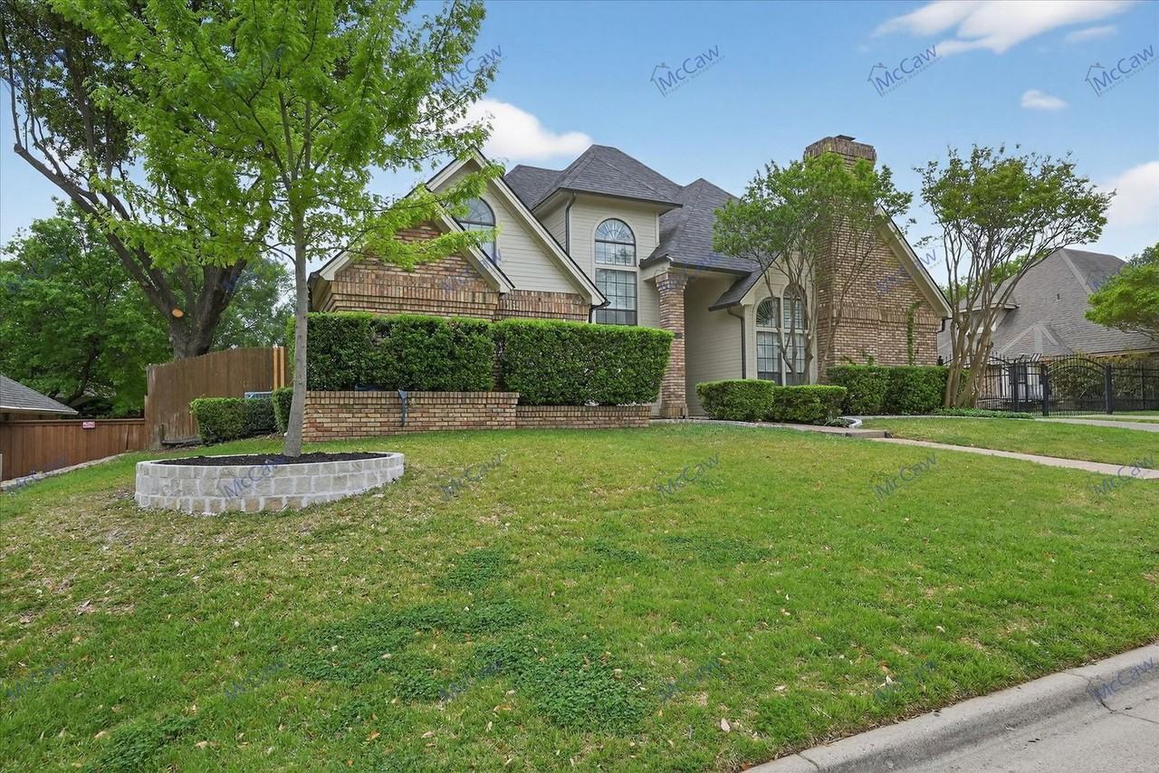 3407 Bowden Hill Ln N - Photo 3 of 24